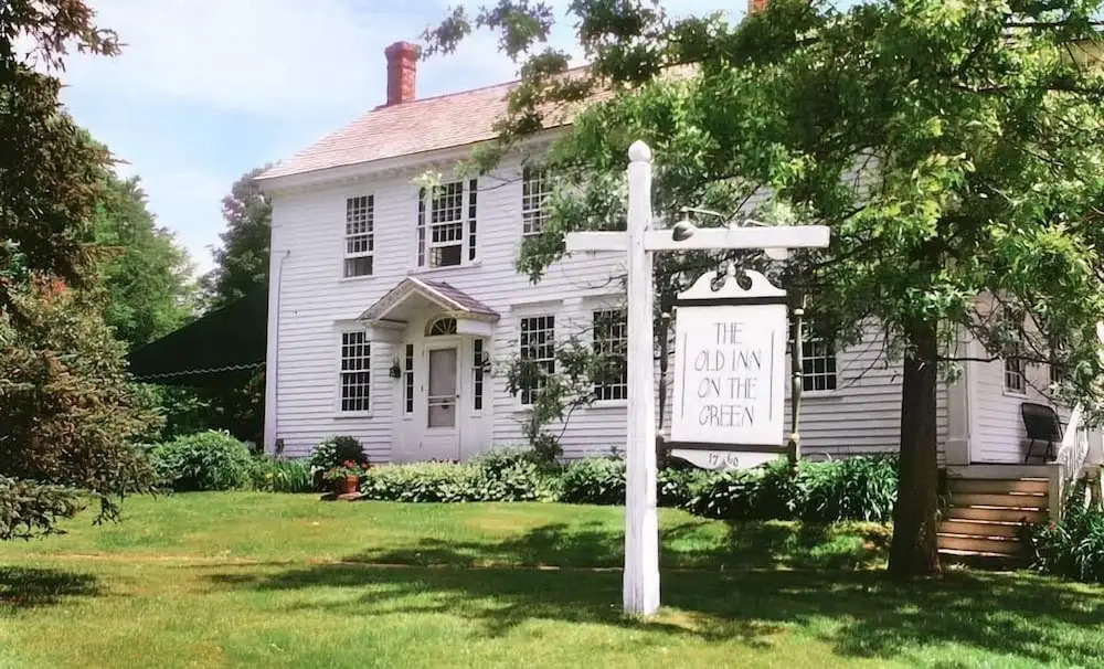 The Old Inn On The Green