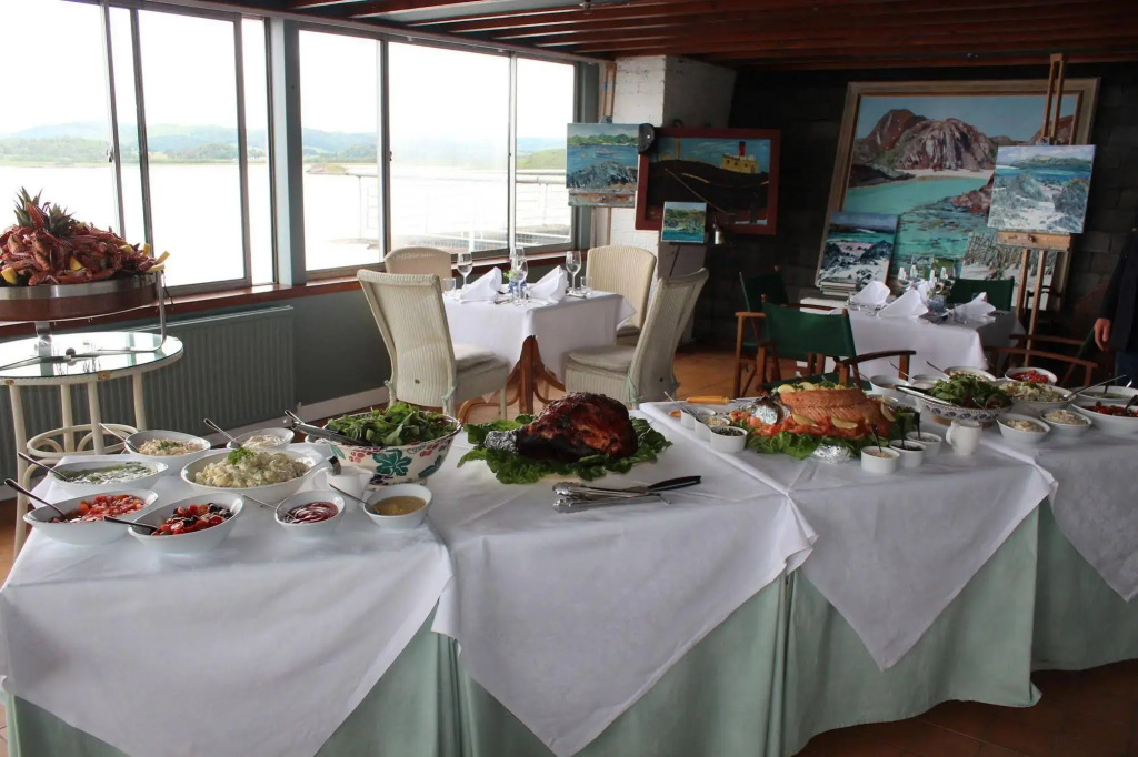 Crinan Hotel