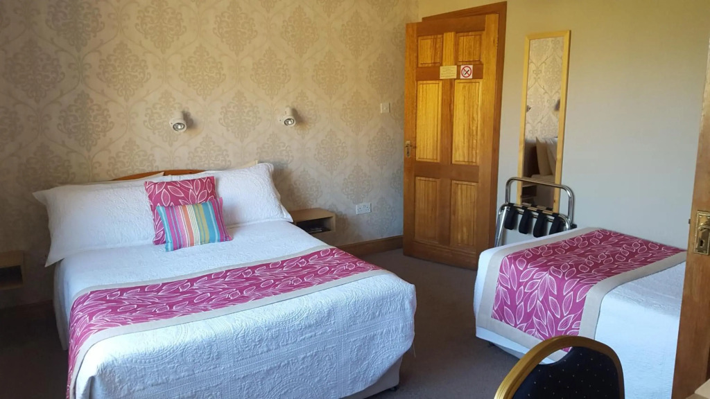 Riverwalk House B&B
