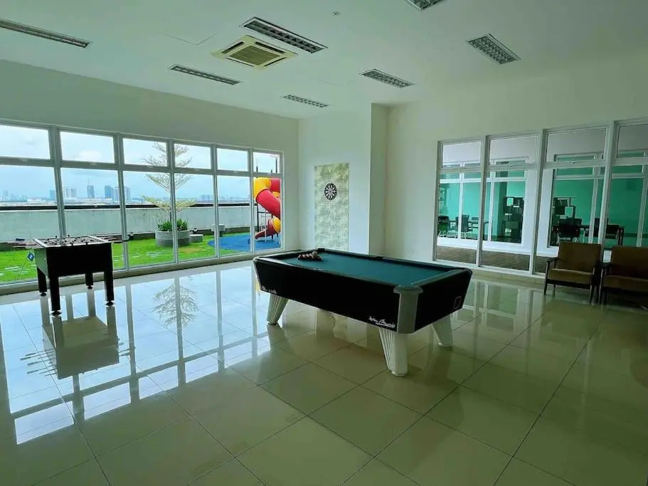 TOWN AREA Twin Galaxy 2BR 7Pax NETFLIX!!By STAY