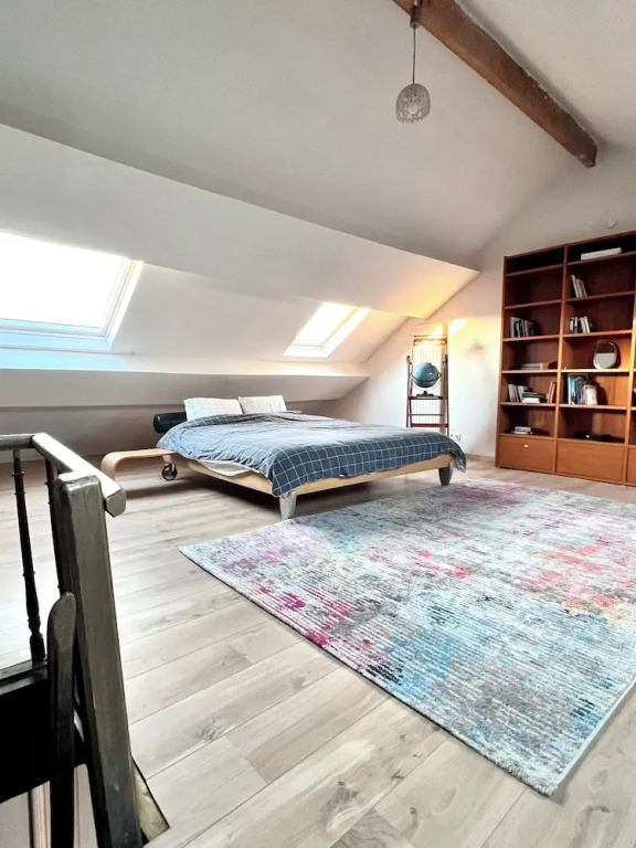 Spacious Family Apartment Midi