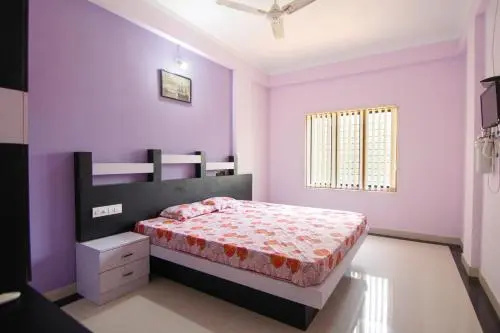 Thekknath Toursit Home