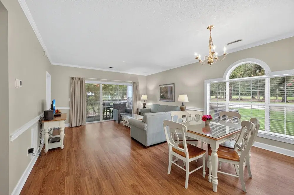Magnolia Place 4757-104