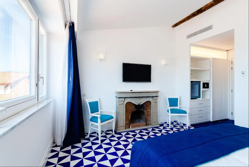 Maison Blu - Intimate GuestHouse