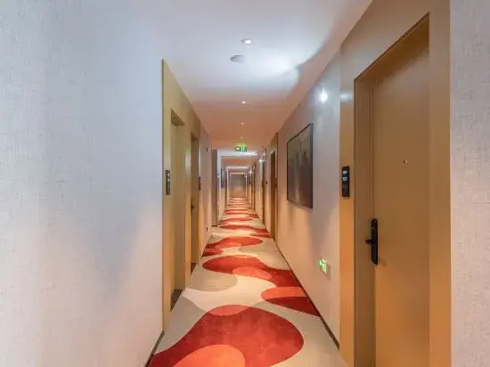 Shankee Coffee Style Hotel (Yancheng Wantai Times City Dayang Farmer Street)