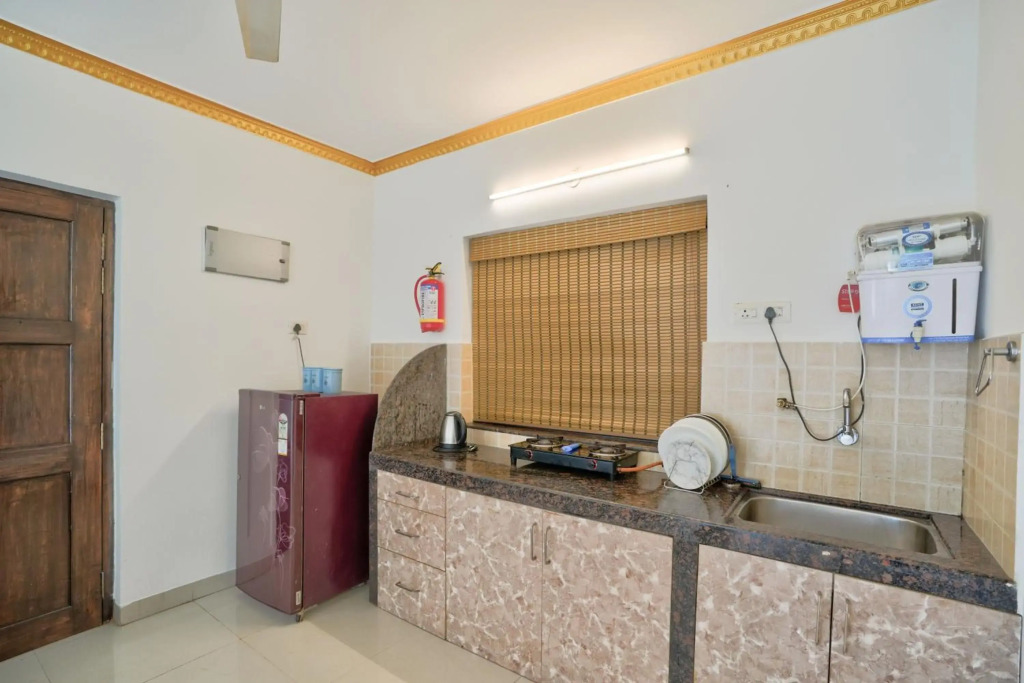 Amazing Pool View 2BHK Candolim Goa Apartment