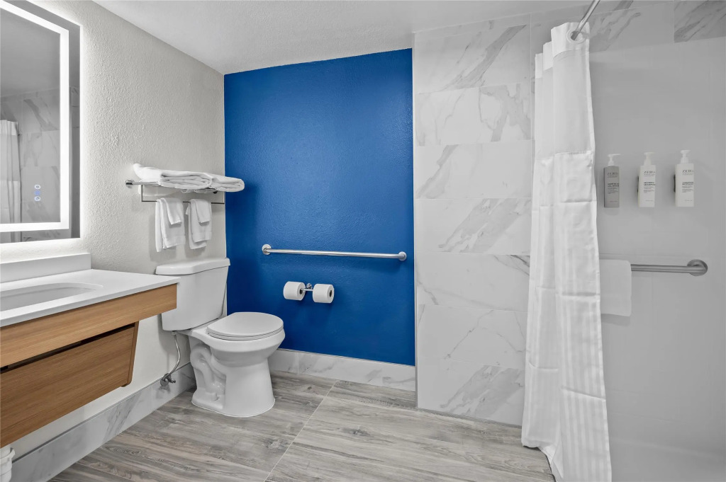 Spark by Hilton Fort Myers