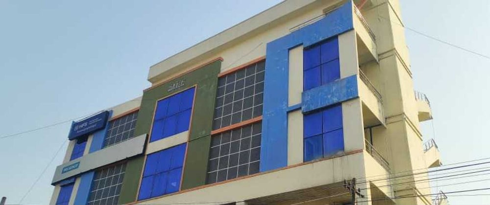 Super Townhouse Oak NFC Crossway Hyderabad