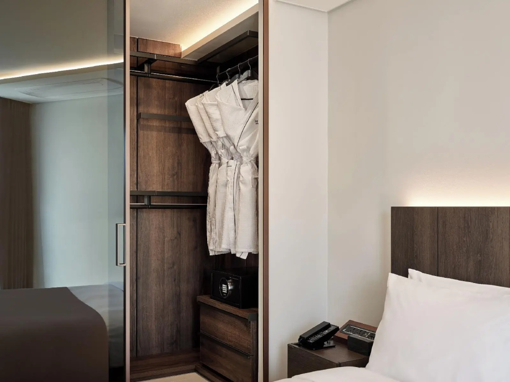 Hotel The Botanik Sewoon Myeongdong