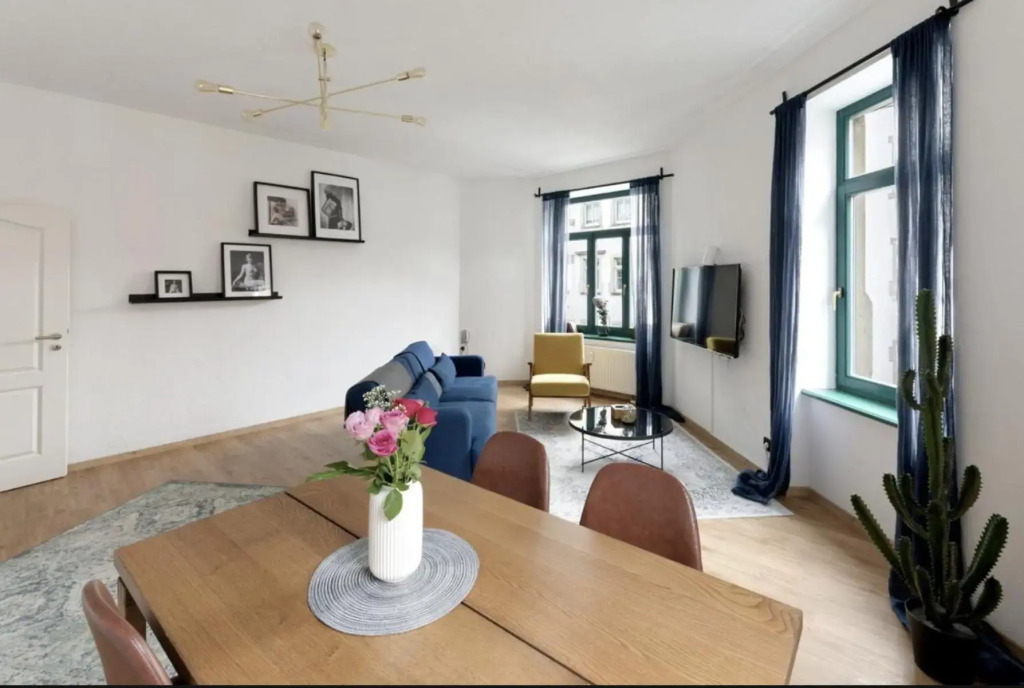 NEW Vintage Chic Apartment