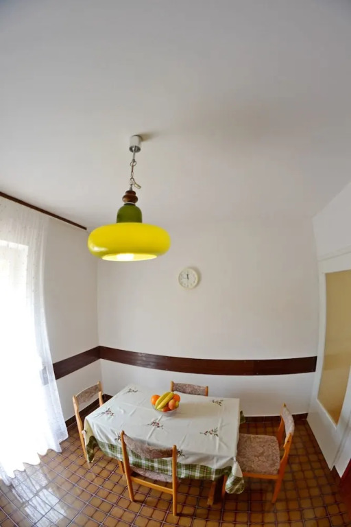 Apartment and Rooms Ruža