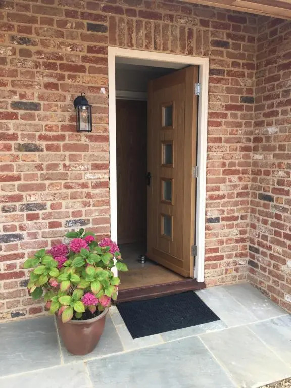 Cliff Farmhouse BB Suites