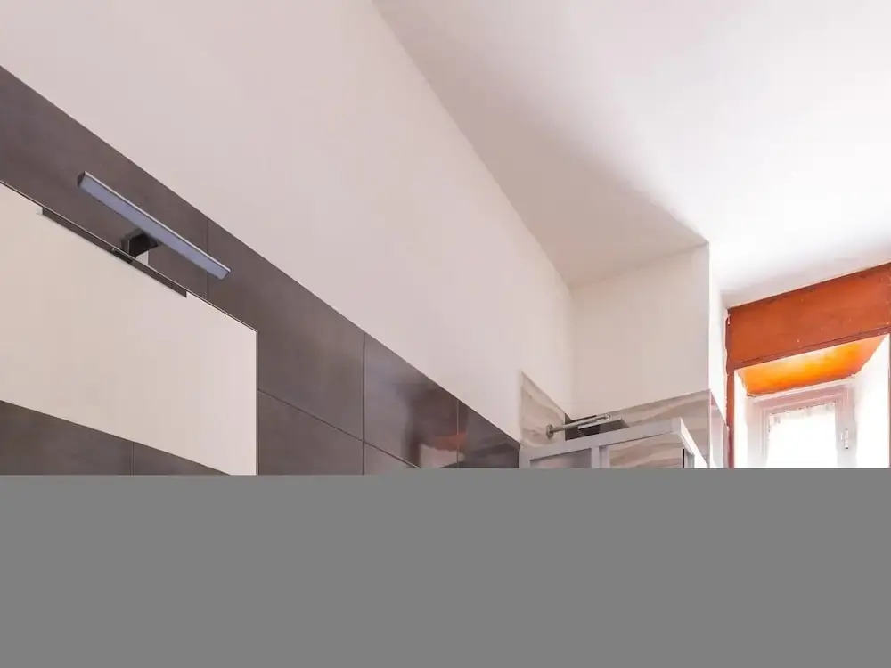 Emanuele III - 4 bedroom apartment