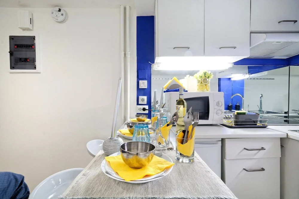Santorini style Honeymoon apartments