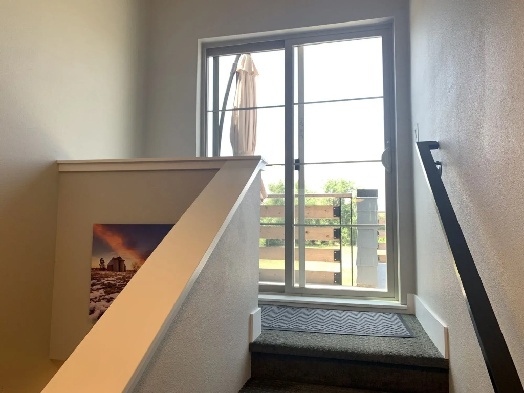Old Town Modern New Build: Rftp Spa W/ Mtn Views!