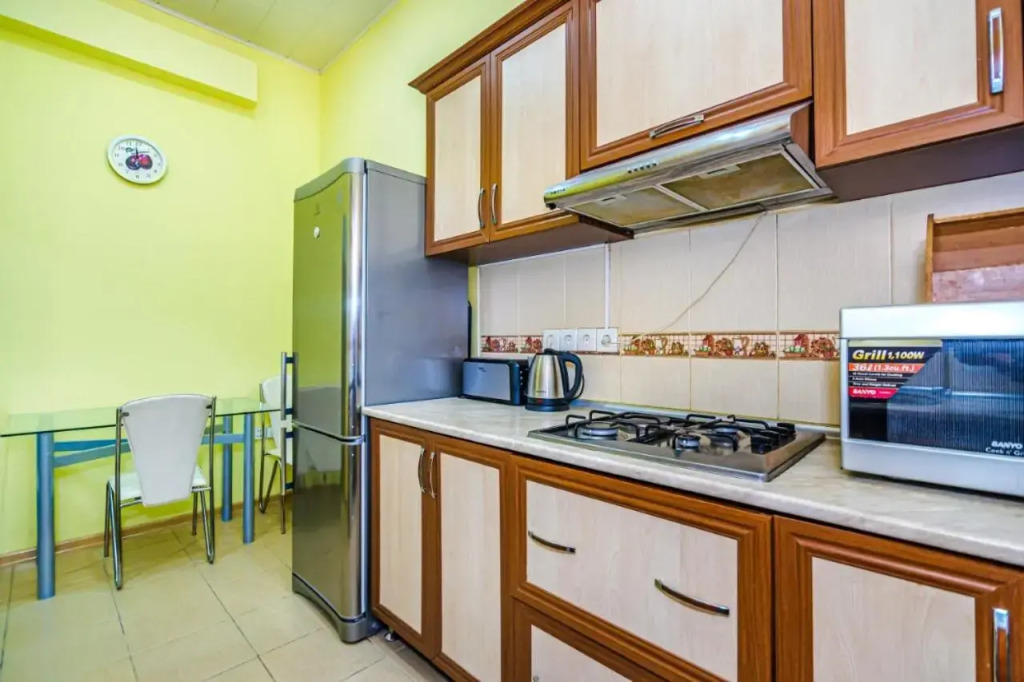 M Estate Targovu 2 room (009).