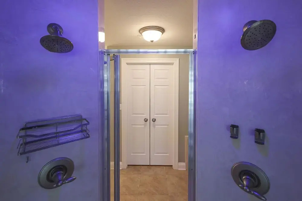Phoenix On The Bay 1333 - Poseidon House 5 Bedroom Condo