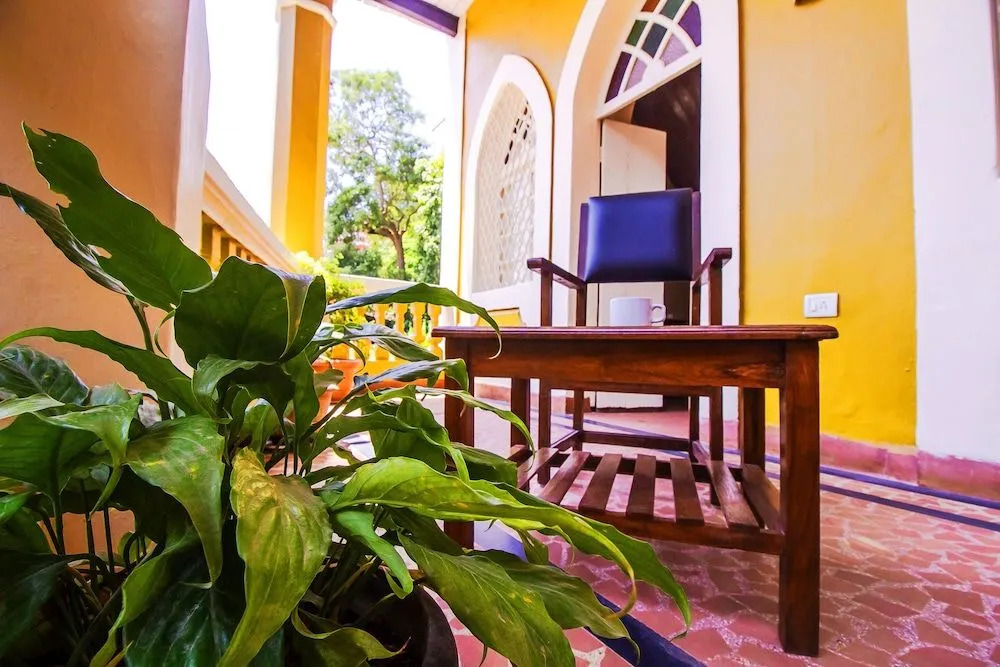 OYO 15609 Home Graceful Studio Panjim