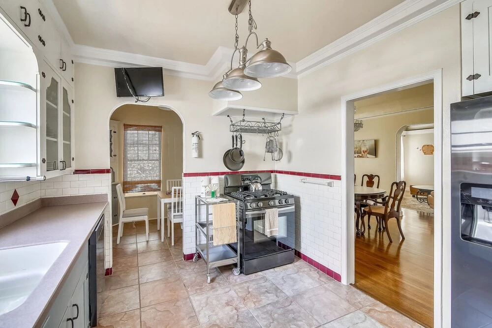 Crockett Retreat 4 Bedroom Home