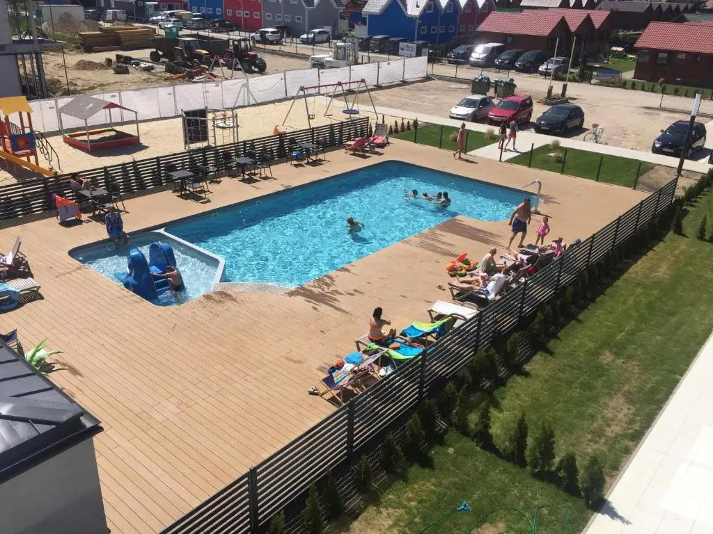 Baltic Apartament z basenem zewnętrznym ul Marynarska 4, Sarbinowo