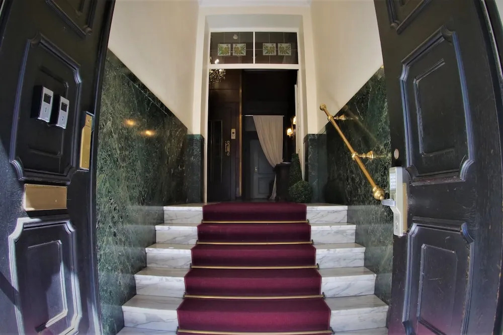 Hotel Burgund