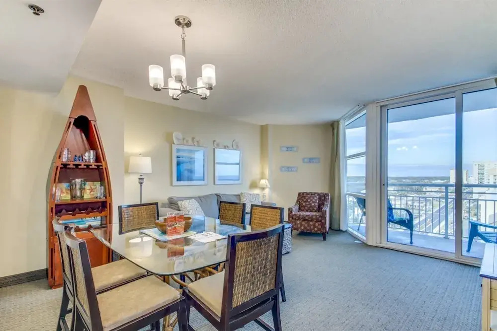 Seaside Resort 902