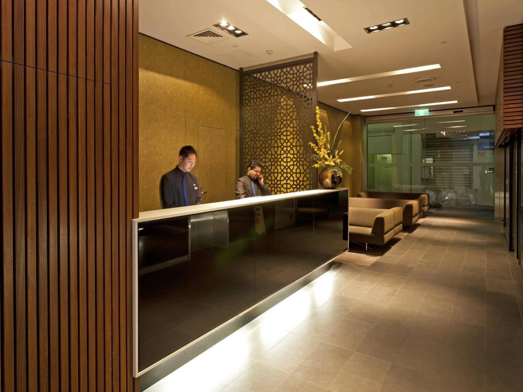 Causeway 353 Hotel