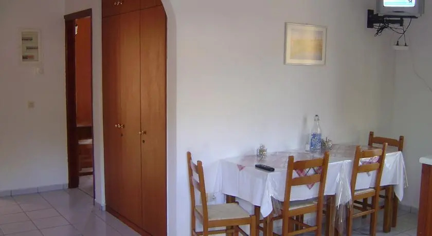 Michalis Apartments