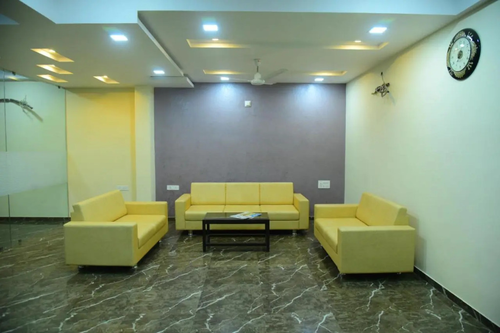 Hotel  Savera Palace