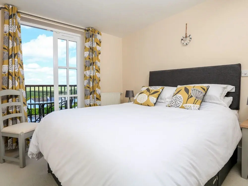 12 Combehaven