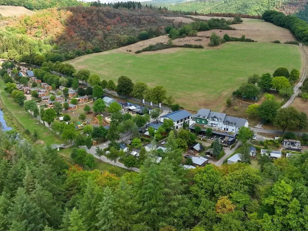 Modern Chalet With Dishwasher, in a Holiday Park, in a Natural Environment