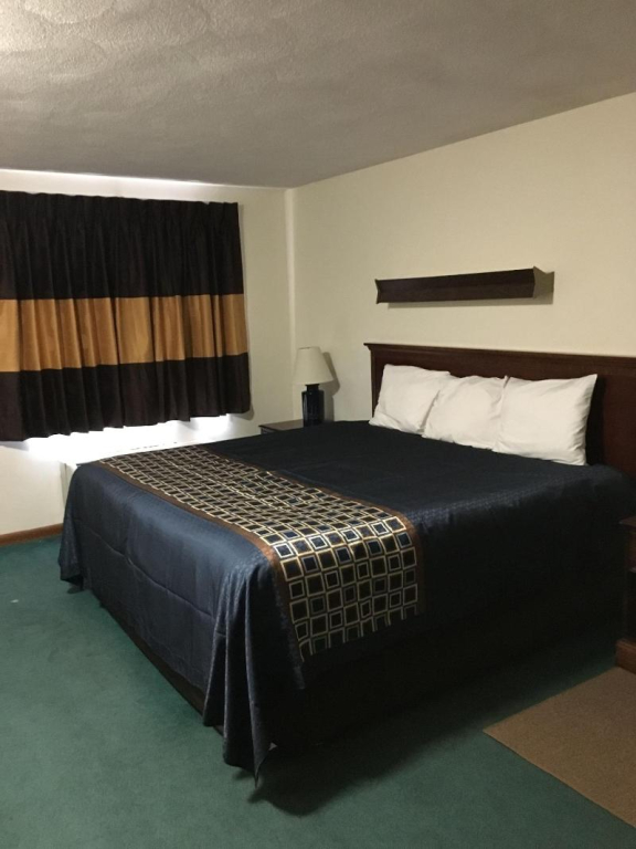 Wickford Motor Inn