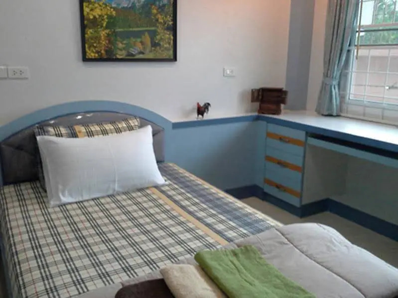 Hat-yai Family  Boutique Bed and Breakfast (Nakarinthanee Village)