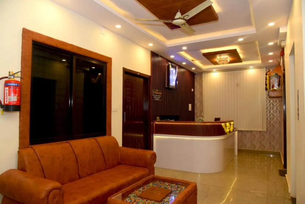 Hotel Aradhya Inn Deralakatte