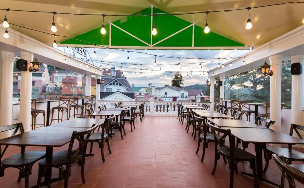 HANZ Pho Hoa Hotel