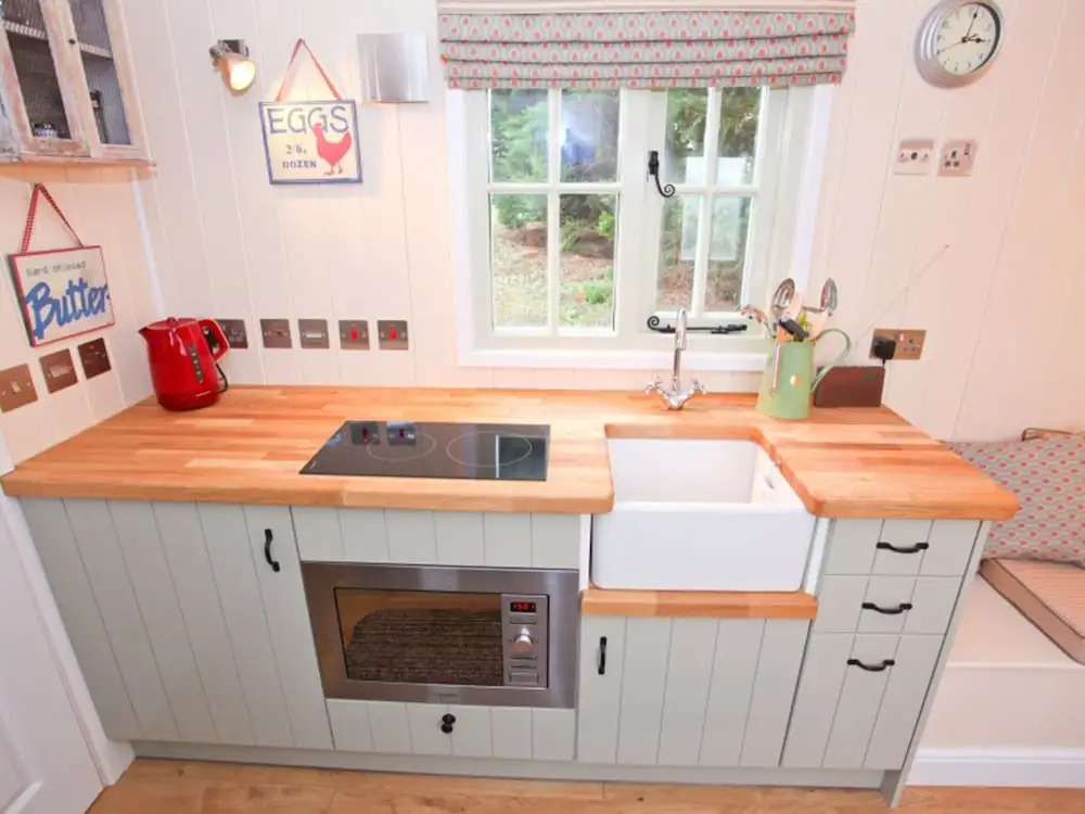 Abbey Farm Glamping & Cottage