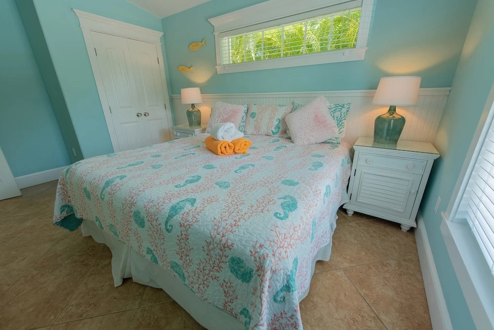 Hawaiian Tide Apartment 3