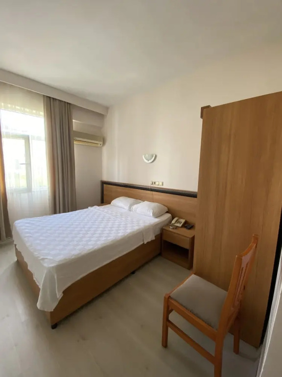 Gunes Hotel