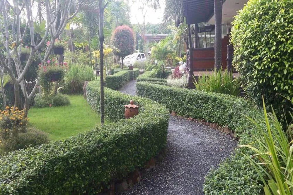 Ruenchan Resort at Saithai