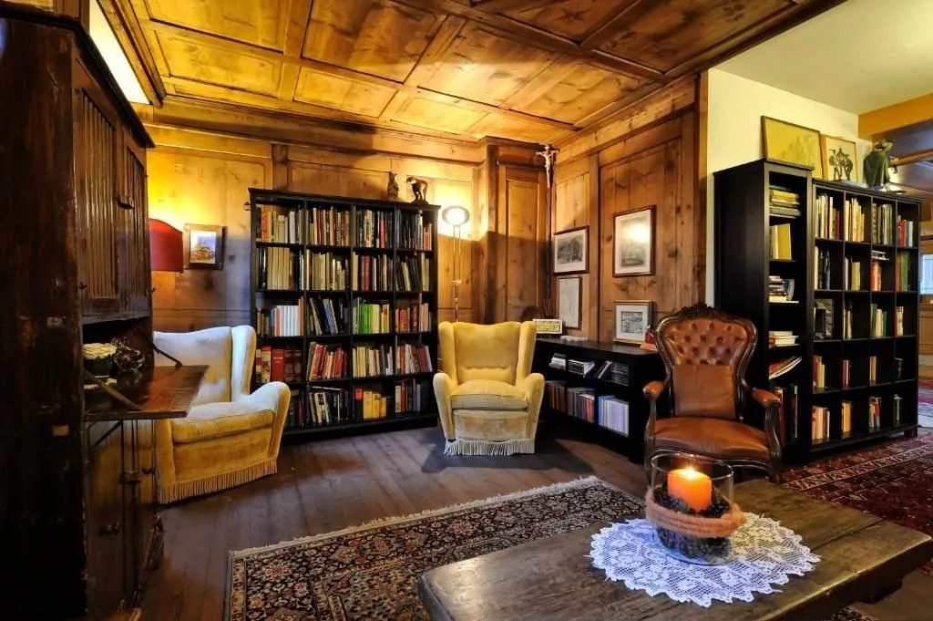 Hotel Montana
