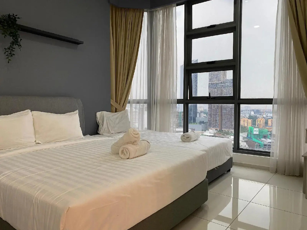 Eclipse Suites Robertson Bukit Bintang