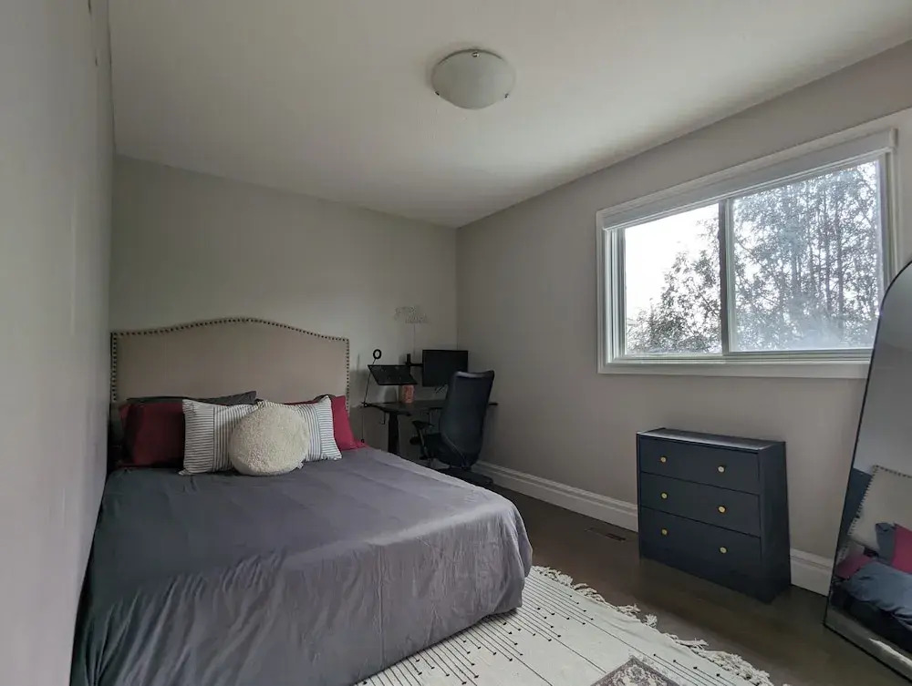 Mississauga Manor - Meadowvale
