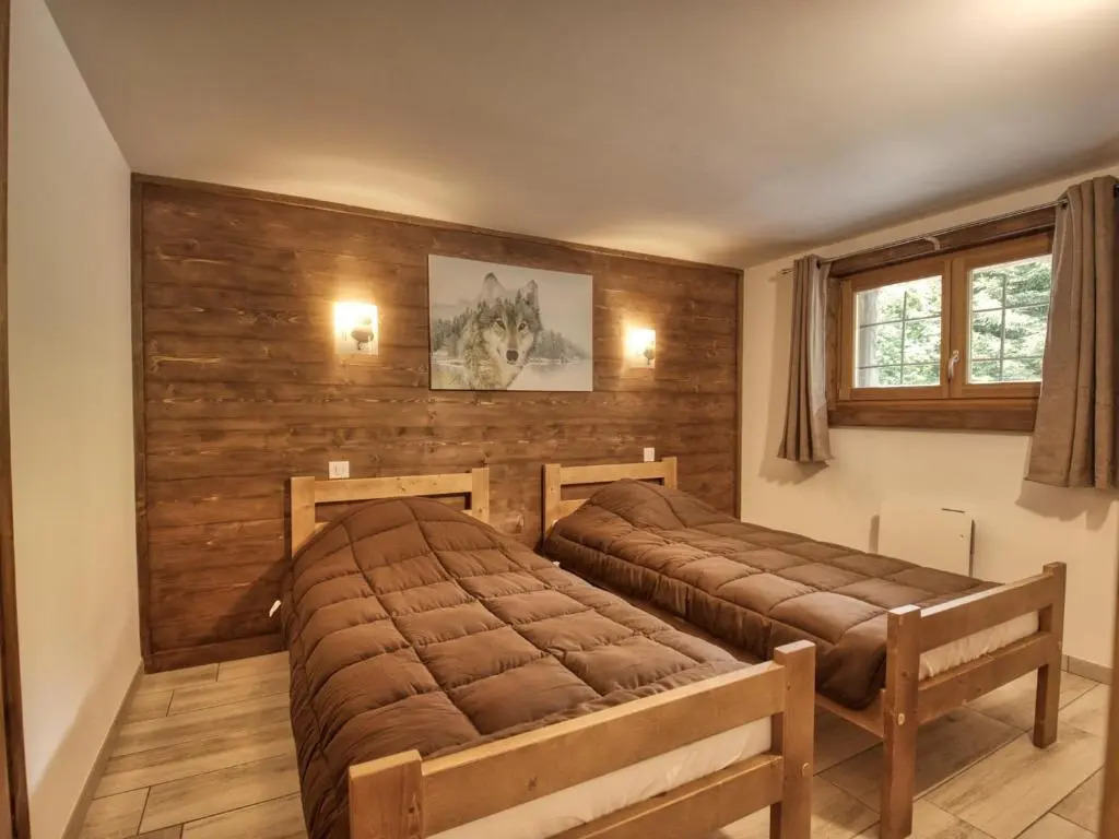 Chalet moderne avec jacuzzi, animaux admis, Morillon - FR-1-642-66