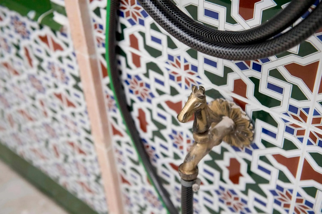 CULTURAS Y COLORES EN ALMAGRO -WIFI alta velocidad y Parking privado-