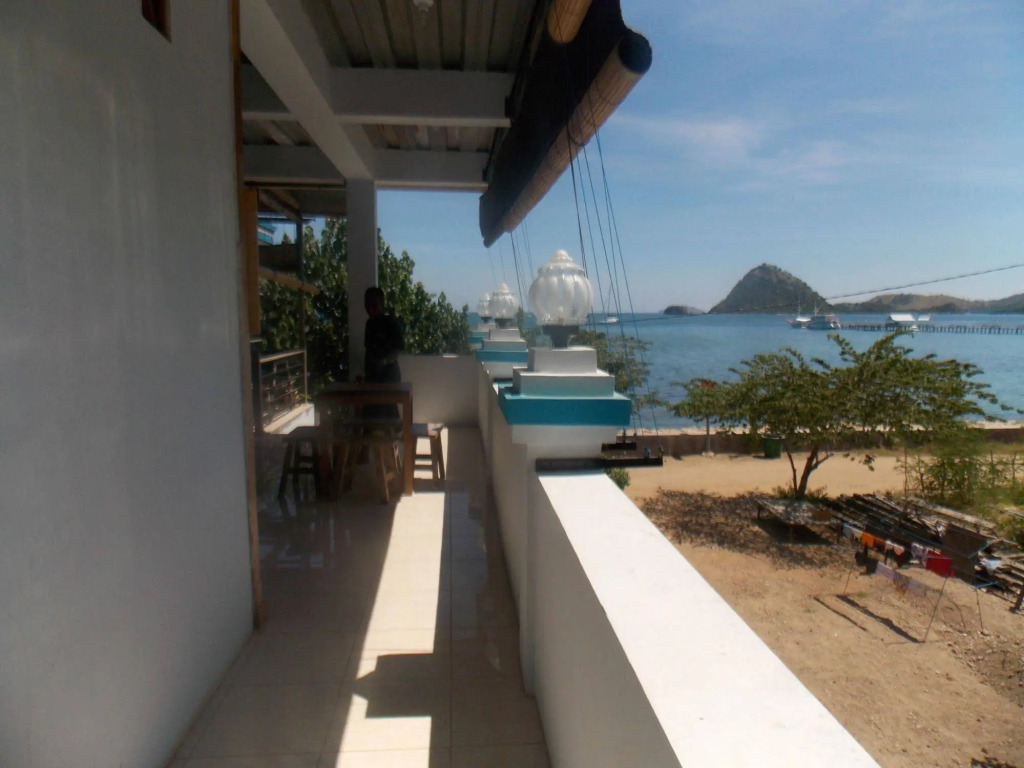 Bajo Sunset Hostel