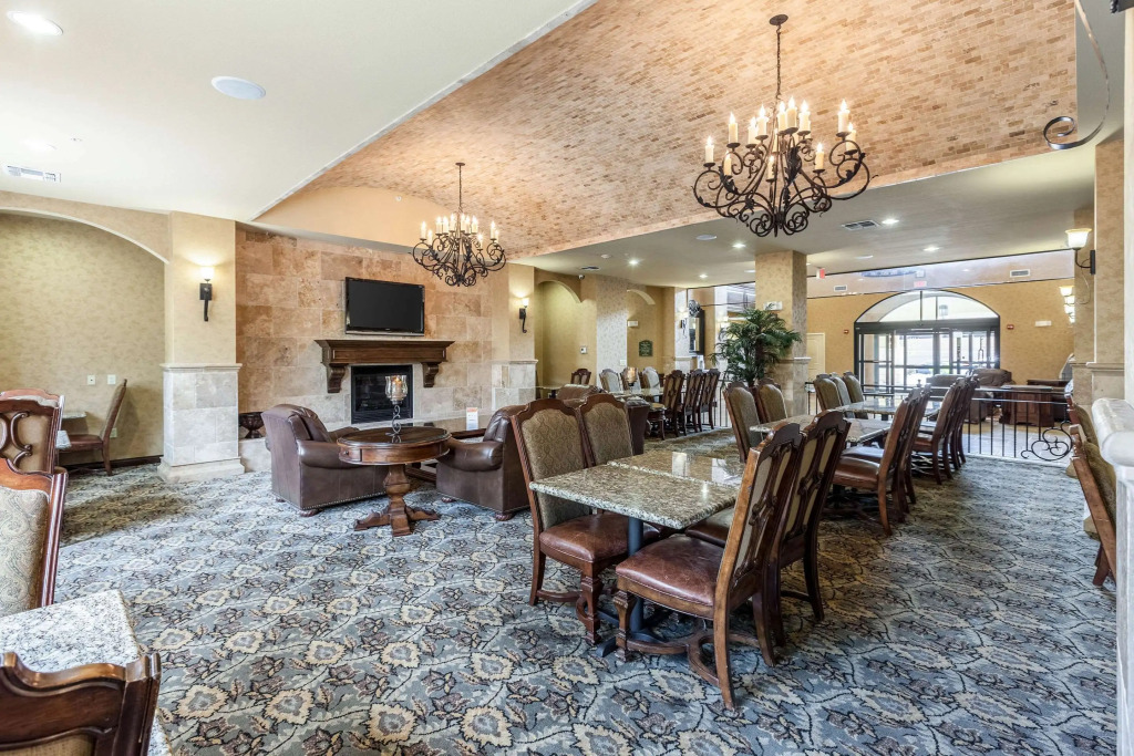 Comfort Suites Alamo-River walk