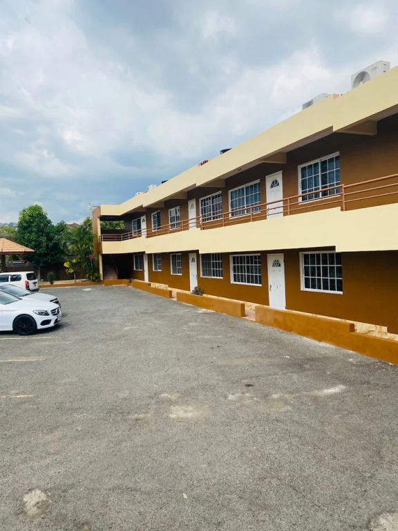 Blissett Apts your  home away from home