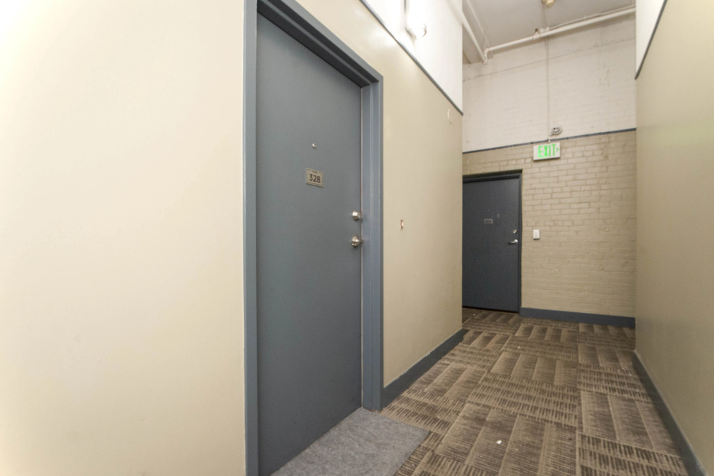 Downtown Denver 2BR Apartment | Open Plan