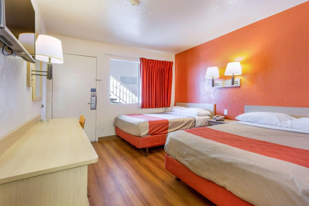 Motel 6-Phoenix, AZ - North Bell Road