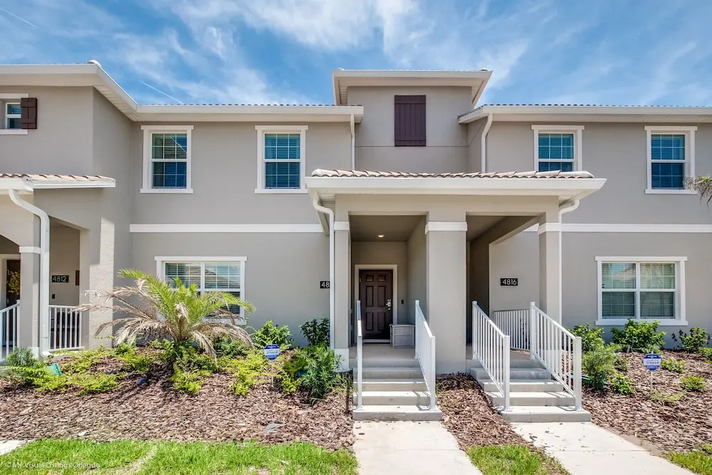 Stylish Home w/ Private Pool, 10 Min. From Disney!
